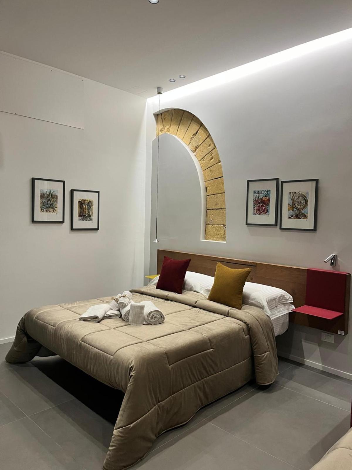 Rosy Room Design Marsala Exterior photo